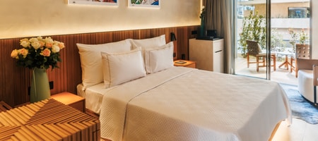 Magnolia Superior Room