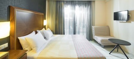 DOUBLE ROOM