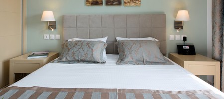 Double or Twin Room with Side Sea