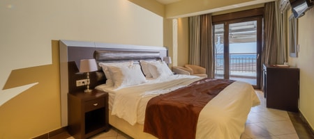 2 Bedroom Sea View Master Suite