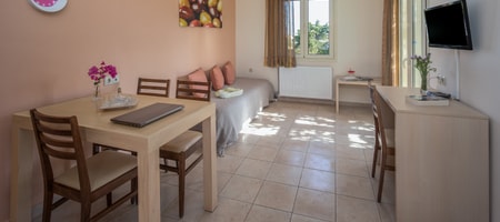 Standard Triple Apartment