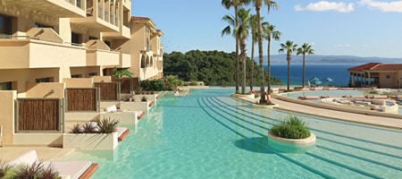 Deluxe Double Swim Up Room