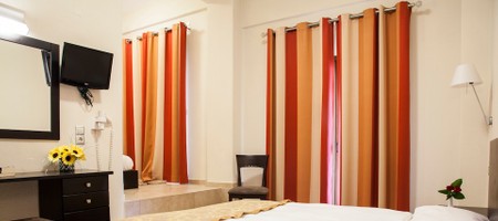 Superior Triple Room with Garden and Meteora View