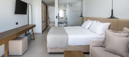 Family Suite Side Sea view