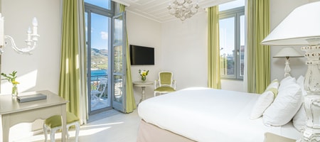 Deluxe Sea View Room