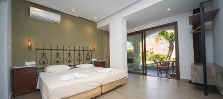 Deluxe Apartment