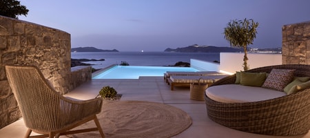 Honeymoon Suite with Private Pool and Sea View