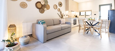 Three-Bedroom Deluxe Apartment