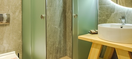 Deluxe Studio (112)