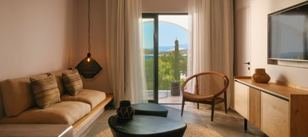 Seaview Suite - Main Building