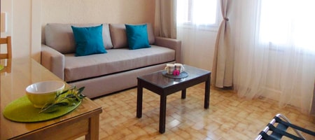 One Bedroom Apartment with Sea View