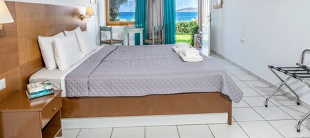 Studio with Sea View