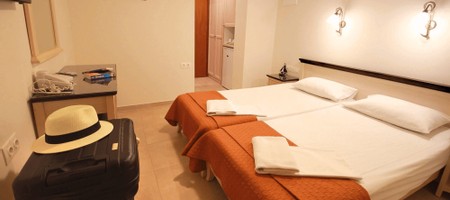 Double Room (Double Bed)
