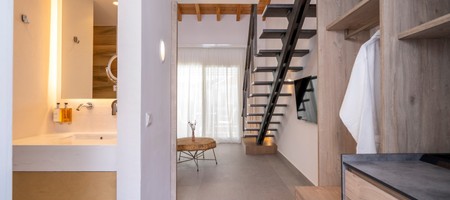 Deluxe Maisonette with Balcony Pool View
