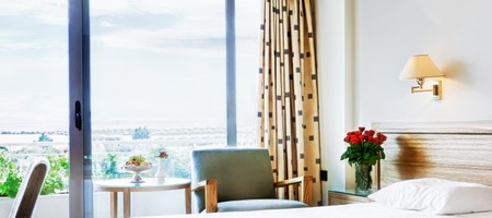 Standard Room with Partial Sea View