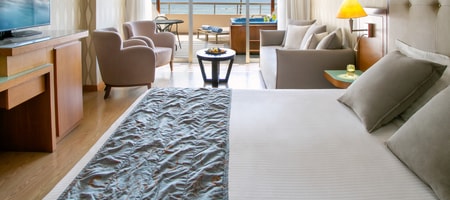 Deluxe Terrace Suite Sea View with Outdoor Whirlpool