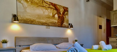 "Ostria "Deluxe Studio – Panoramic Sea & Monastery View