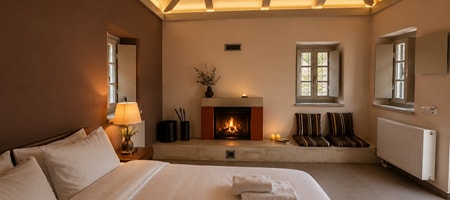 Mountain Suite with Fireplace