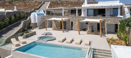 Villa Arabella | 6 Bedrooms | Aleomandra