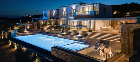 Villa Brielle | 5 Bedrooms | Kalafatis