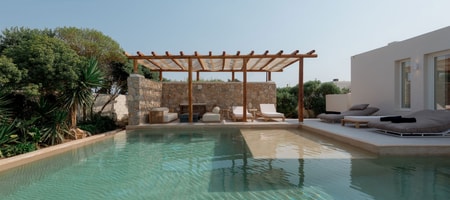 Villa Kairi | 5 Bedrooms | Mikri Santa Maria