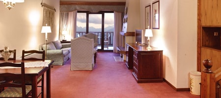 Double Deluxe Suite