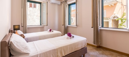 Moraitis Mansion-Two Bedroom Apartment