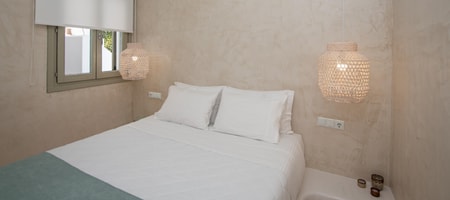 3. Deluxe Apartment with Side View