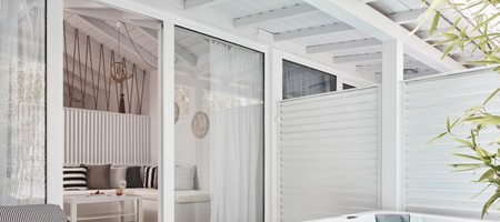 Honeymoon Outdoor Jacuzzi Suite