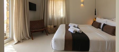 Superb Room with Sea View & Hot Tub
