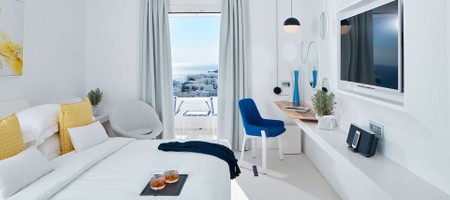 SEA BREEZE with Side Sea View