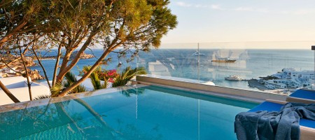 TRUE BLUE with Private Pool & Sea View
