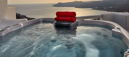 TEMPTATION Sea View with Outdoor Jacuzzi