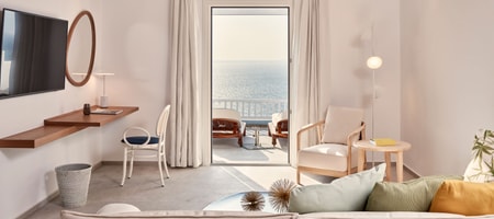 ARMONIA Two-Room Suite with Sea View & Outdoor Jacuzzi