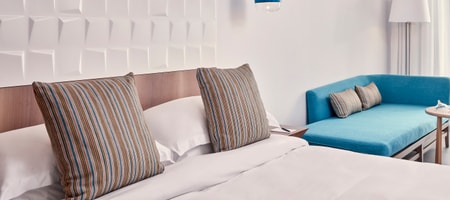 ONAR Junior Suite with Side Sea View