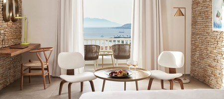 NAIA Suite with Sea View