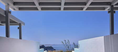BETA Suite with Private Pool & Sea View