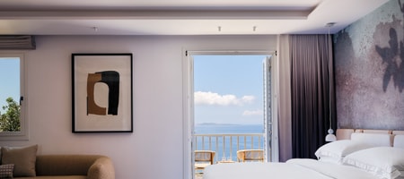 SIGMA One Bedroom Residence with Outdoor Hot Tub & Sea View
