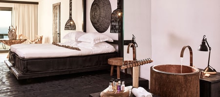 MAJESTIC Retreat Sea View Suite