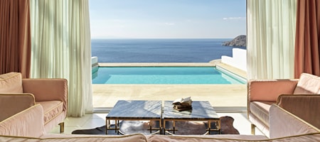ELEGANT VILLA: 2-Bedroom Villa with Private Pool