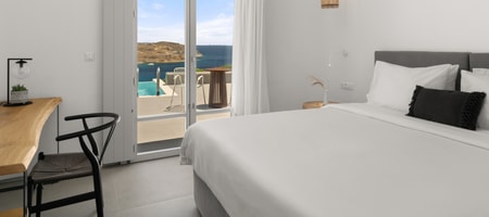 Junior Suite with Private Pool (Accessible room)