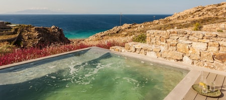 Anarina Deluxe Suite | Elia Beach
