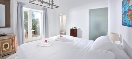 Delight Room with Garden View