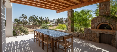 Acres Luxe – Ground Floor Retreat