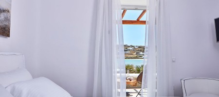 Mykonos Waves
