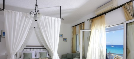 Traditional Superior Selini