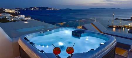 Glam Retreat Outdoor Hot Tub