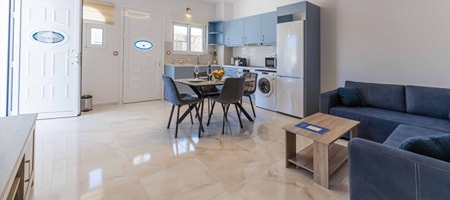 Antonis House