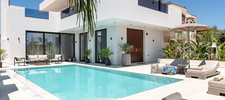 Lanik Luxury Pool Villa