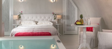 Honeymoon Suite with hot tub
